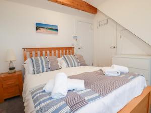 Fistral Palms 2