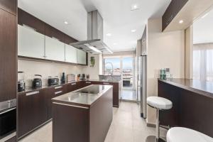 Modern Apartment in the Heart of Geneva