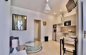 T2 Calme - Métro et Part-Dieù à 5 min - PARAKALO