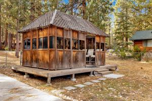 Summit Hideaway #445