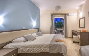 Reparo Studios Zakynthos Greece