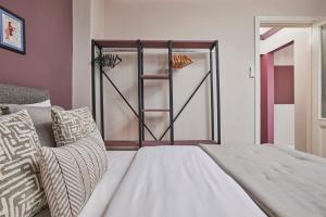 Modern 2BR in Nisantasi Area Balconies & AC