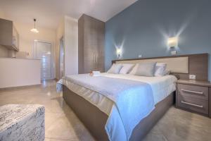 Reparo Studios Zakynthos Greece