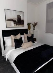 Spacious 5-BR Home | Ideal for Contractors