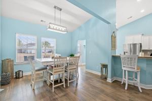 Cozy 3BR in relaxing Legends Resort