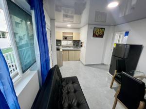 Apartaestudios Limsor Town