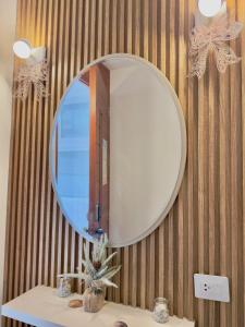 Modern apartment a short walk from the boulevard and beach