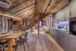 Central High-End Duplexes w Sauna and Stove