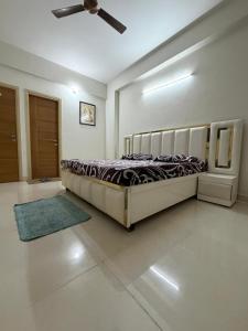 3 bhk luxury apartment on Airport road