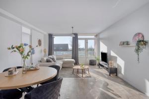 Comfortable Stay Near The Coast