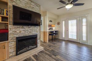 Pool & Personal Bar! 4 Mi to Downtown Mesa Home