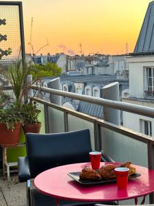 Grand studio vue sur la Tour Eiffel