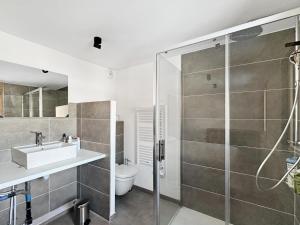 Appartements à Les Carroz-dArâches - DBA205 - 4 pièces duplex 6 pers. centre MAE-3053