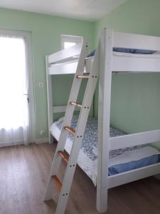 MAISON 6 personnes 80M2 ENTRE LES CALANQUES DU MUGEL ET FIGUEROLLES