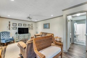 A Frame Of Mind - Close To Smith Lake Park And Cullman