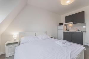 Flat in a calm neighborhood 3