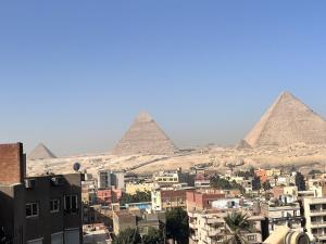 The Grand Pyramids apartment