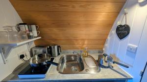 Glamping at Honnington Farm