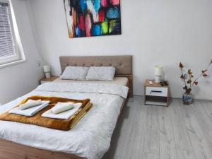City Square Apartment