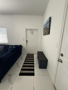 Mango Haus Near Beach, Cruise Port & Stadium