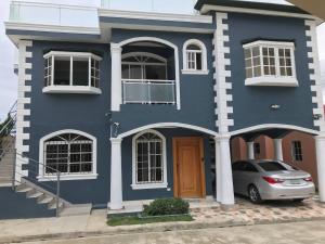 1 Bedroom APT 5A second Floor