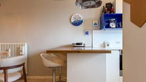 Metro 8 Min Cozy Milan Apartment with Balcony