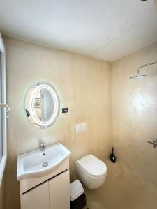 Luxury Apartment 6 near Square 21