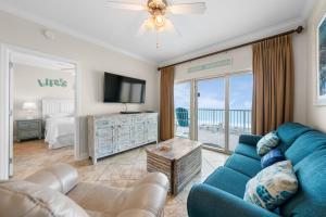 Crystal Tower 1503 by Youngs Suncoast