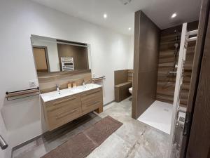 Le Noisetier proche Europa park Marcher de Noel et CARNAVAL