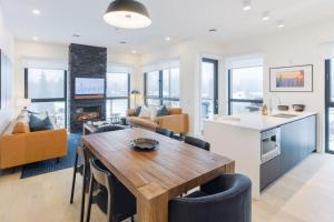 The View - Luxury Penthouse Condo