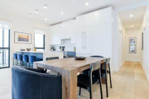 The View - Luxury Penthouse Condo