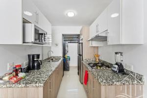 Promo-Pool-Sleep 6-Near Beach Water Park-Gated