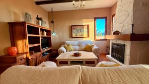 LA CASA ROJA Casa privada con piscina y vistas Zona Torrox