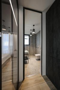 Above The Blue - DHERMI Sea View Apartment