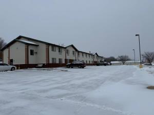 Cassville Four Seasons Inn & Suites