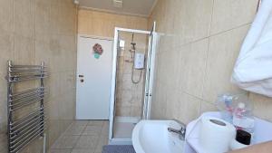 Lovely double room in Kensal rise quiet&close to Tube -Bus station