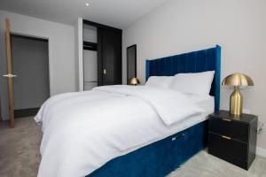 Luxury City Condo - Spa - Pool - Terrace - Gym - Parking - Central Manchester