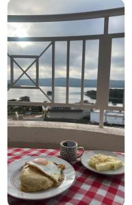 Flat com vista do lago e piscina aquecida