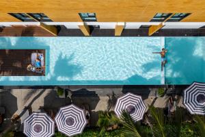 Book a Bed Poshtel - SHA Plus