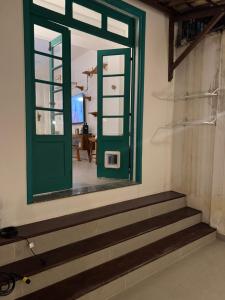 Sunny Garden In Copacabana