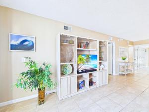 Sandcastles 2BR2BA Cocoa Beach Ocean Views!