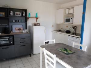 Maison de Vacances Confortable près de la Plage - FR-1-194-337