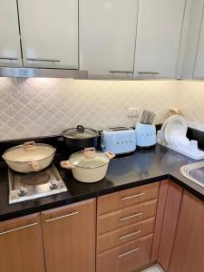 Venice Luxe Condo, Pool, Netflix, Canal Mall Access For 3 guests only