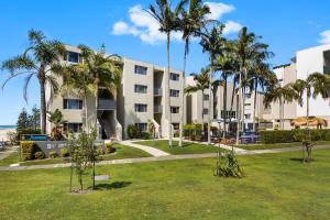Joanne Apartments