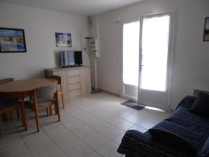 Maisonnette de plain-pied proche plage avec parking à LAiguillon-sur-Mer - FR-1-194-438