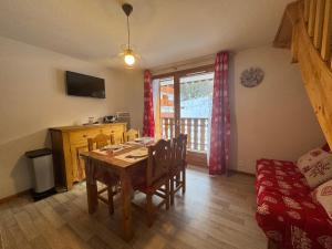 Appartement charmant proche pistes avec parking - FR-1-498-127