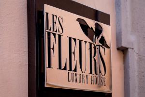 Les Fleurs Luxury House