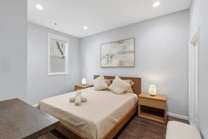 Spacious 3BR 2BA Apt with Private Parking Walk to PATH