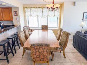 Crescent Shores S 1006