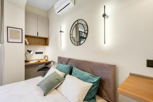 HB apartments University III